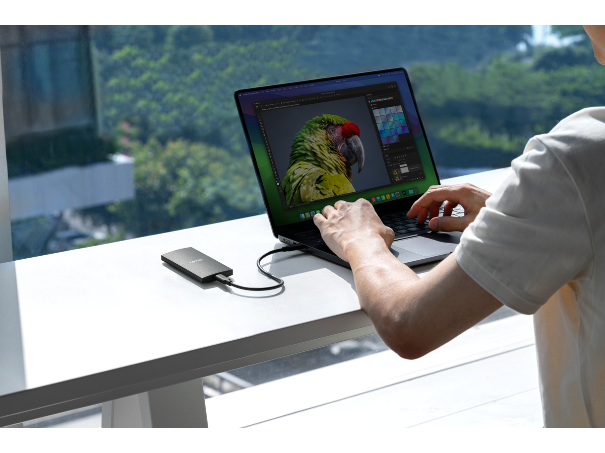 Lexar SL300 Portable SSD 2TB