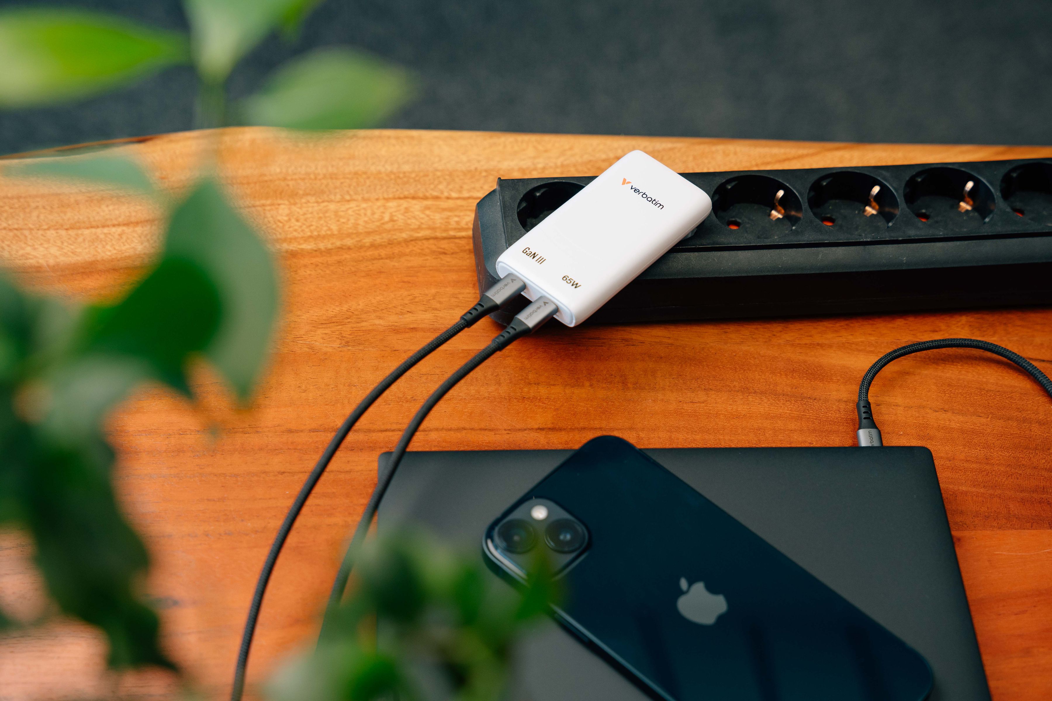 Verbatim Fold n Go GaN Charger 65W White