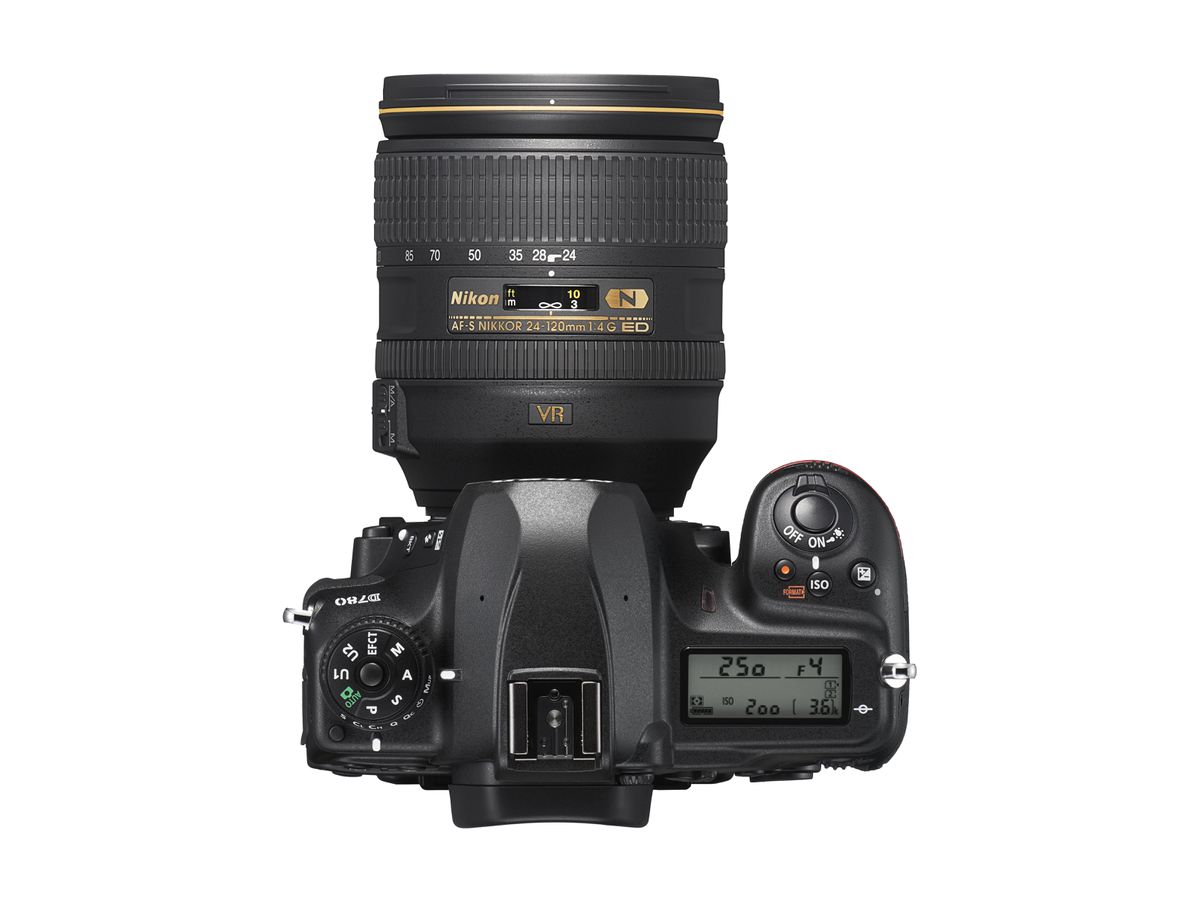 Nikon D780 Kit AF-S 24-120 mm f/4G ED VR