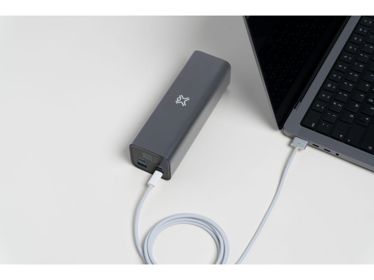 XtremeMac Powerbank 27K mAh PD 140W