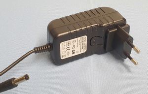 Wall Charger W/Plugs, Powertank Lithium