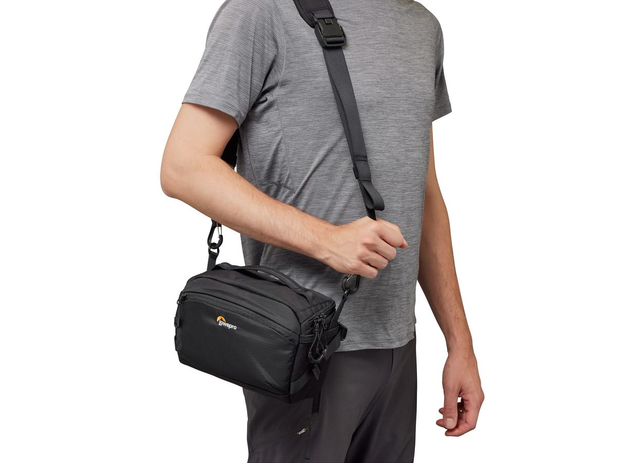 Lowepro ProTactic Lite SLX 110 AW III