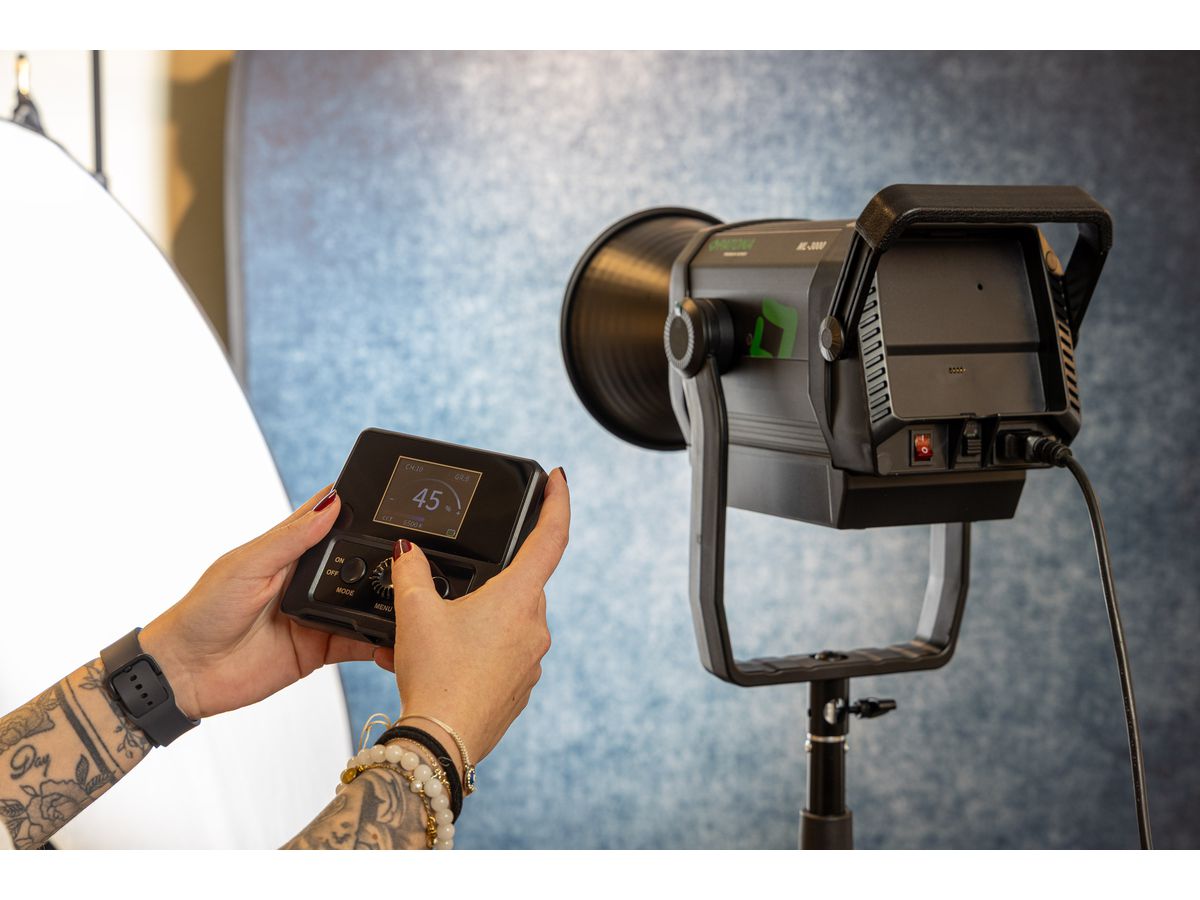 Patona Premium LED Light ML-3000