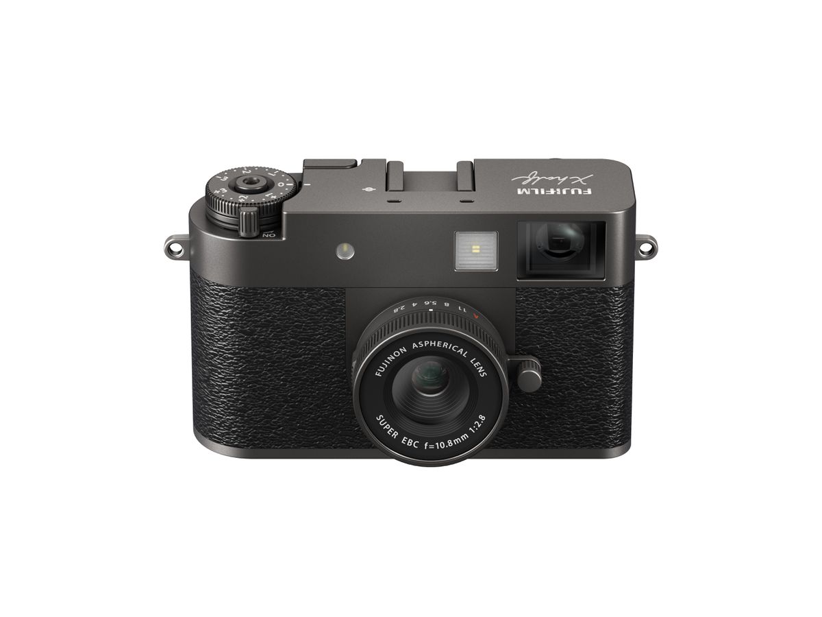 Fujifilm X100VI Silver Swiss Garant