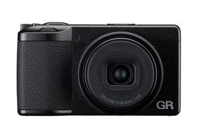 Ricoh GR IV HDF black
