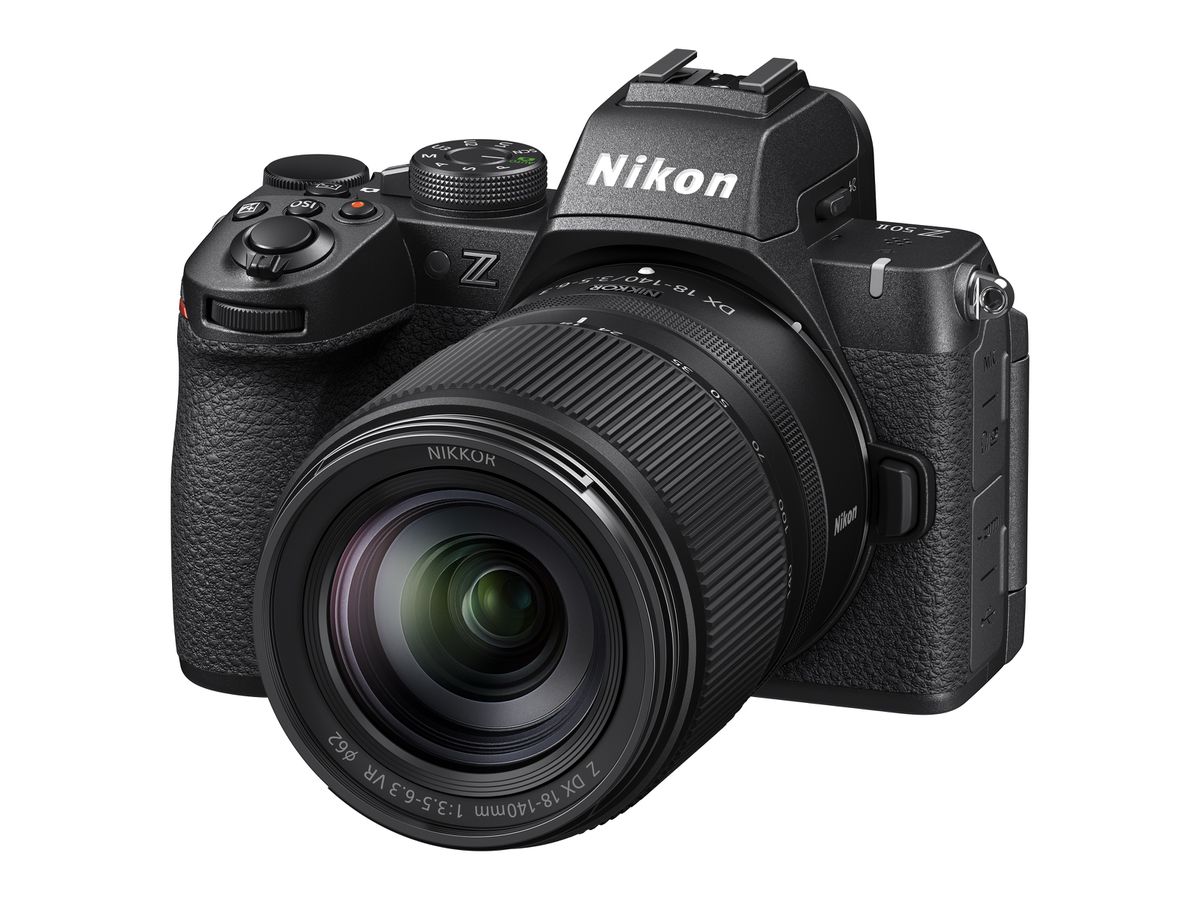 Nikon Z 50II + 18-140mm 3.5-6.3 VR DX
