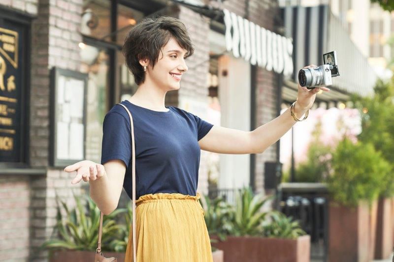 Sony Alpha 6100 A Kit argent 16-50mm II