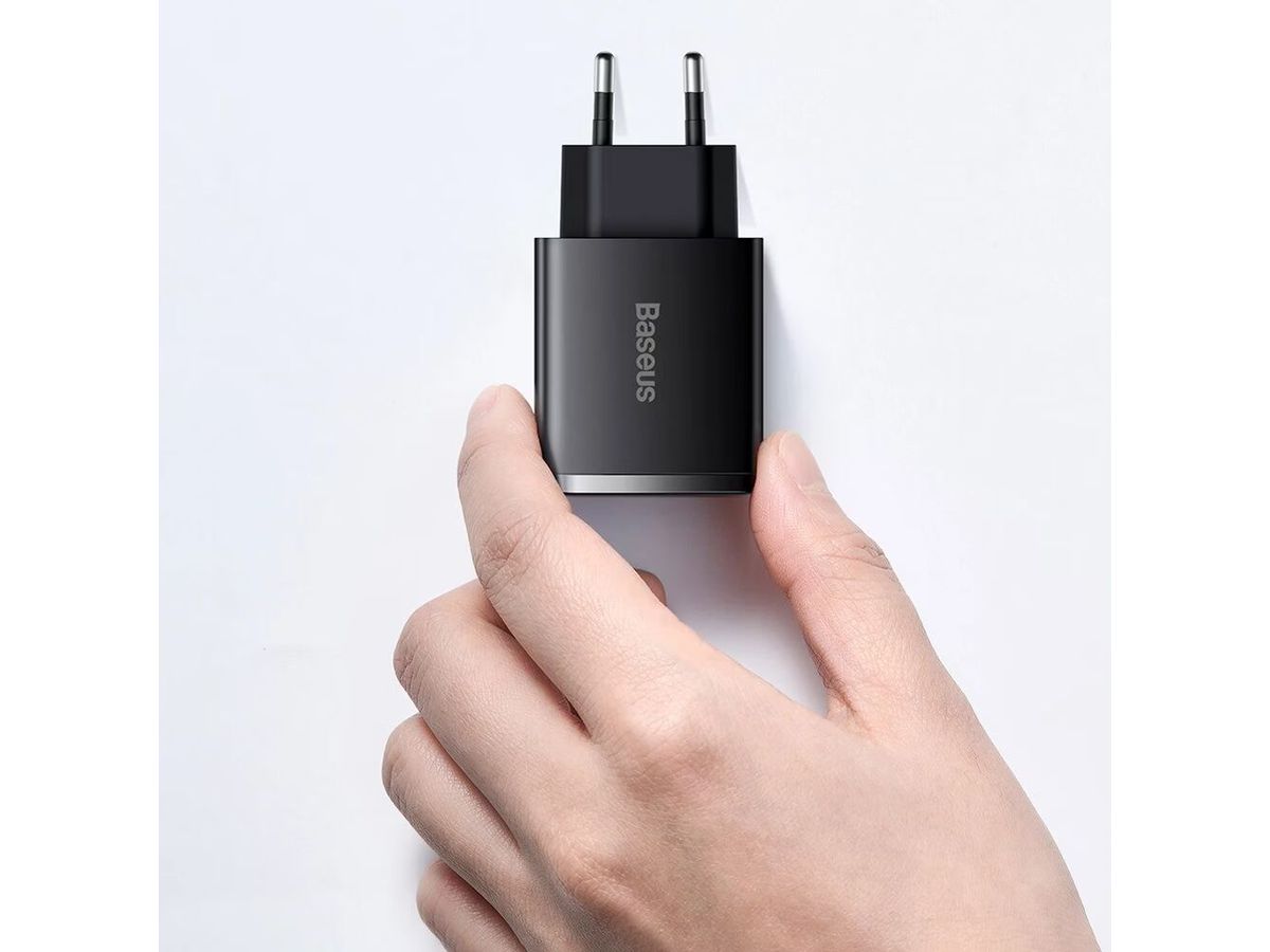 Baseus Quick Charger 3 Port 30W Black
