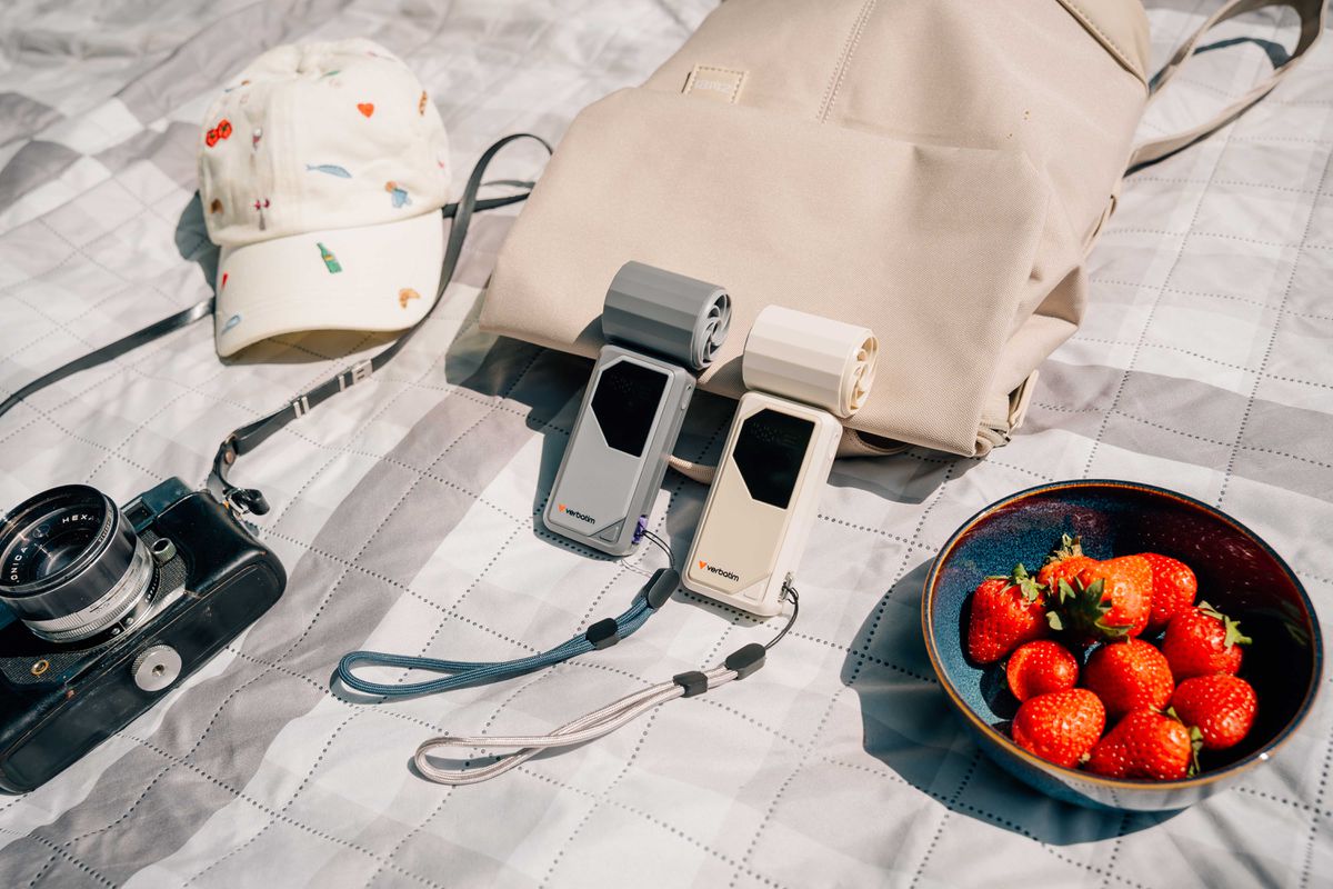 Verbatim AirJet Handheld Fan Grey