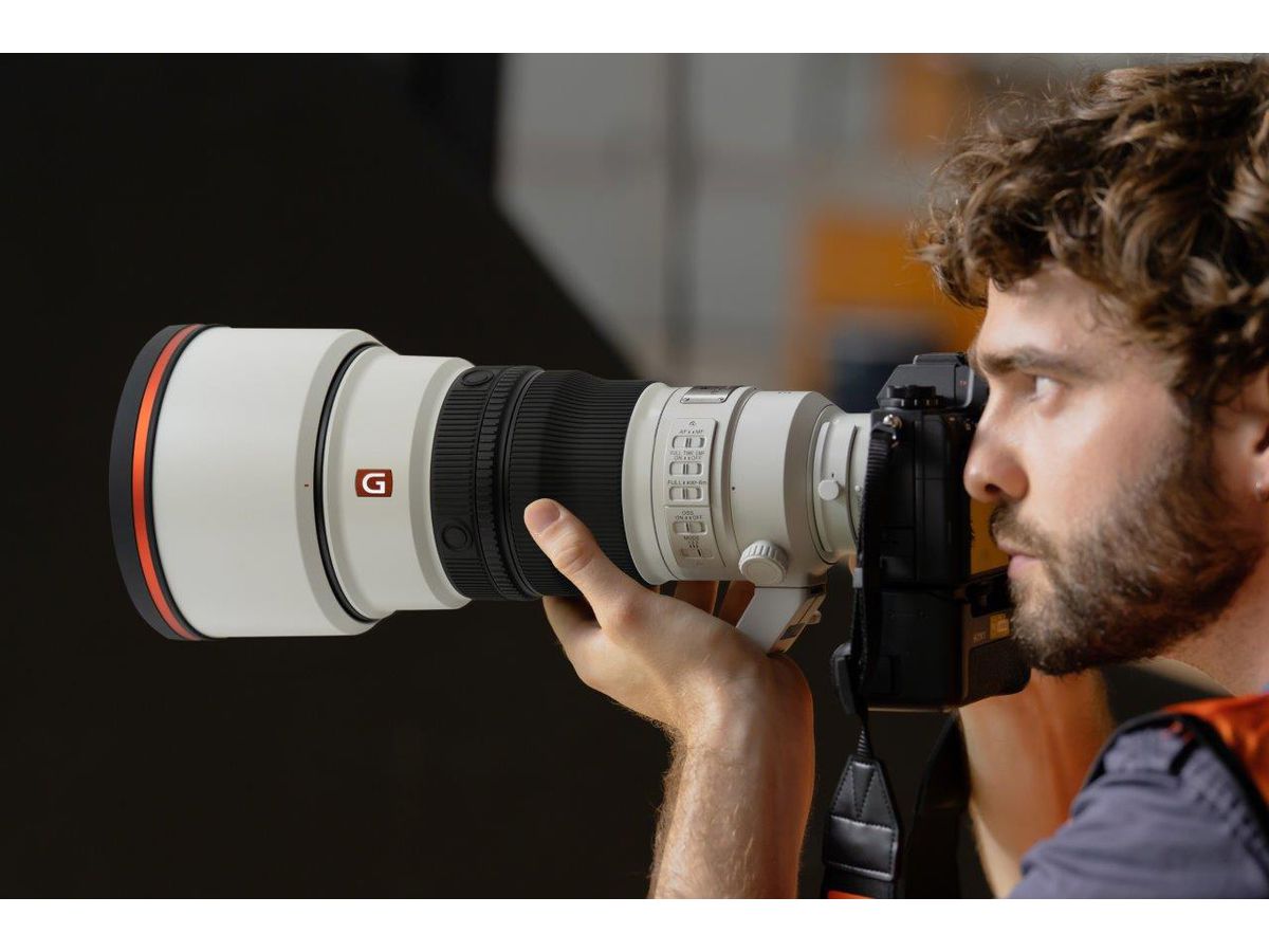 Sony E-Mount FF 300mm GM F2.8 OSS