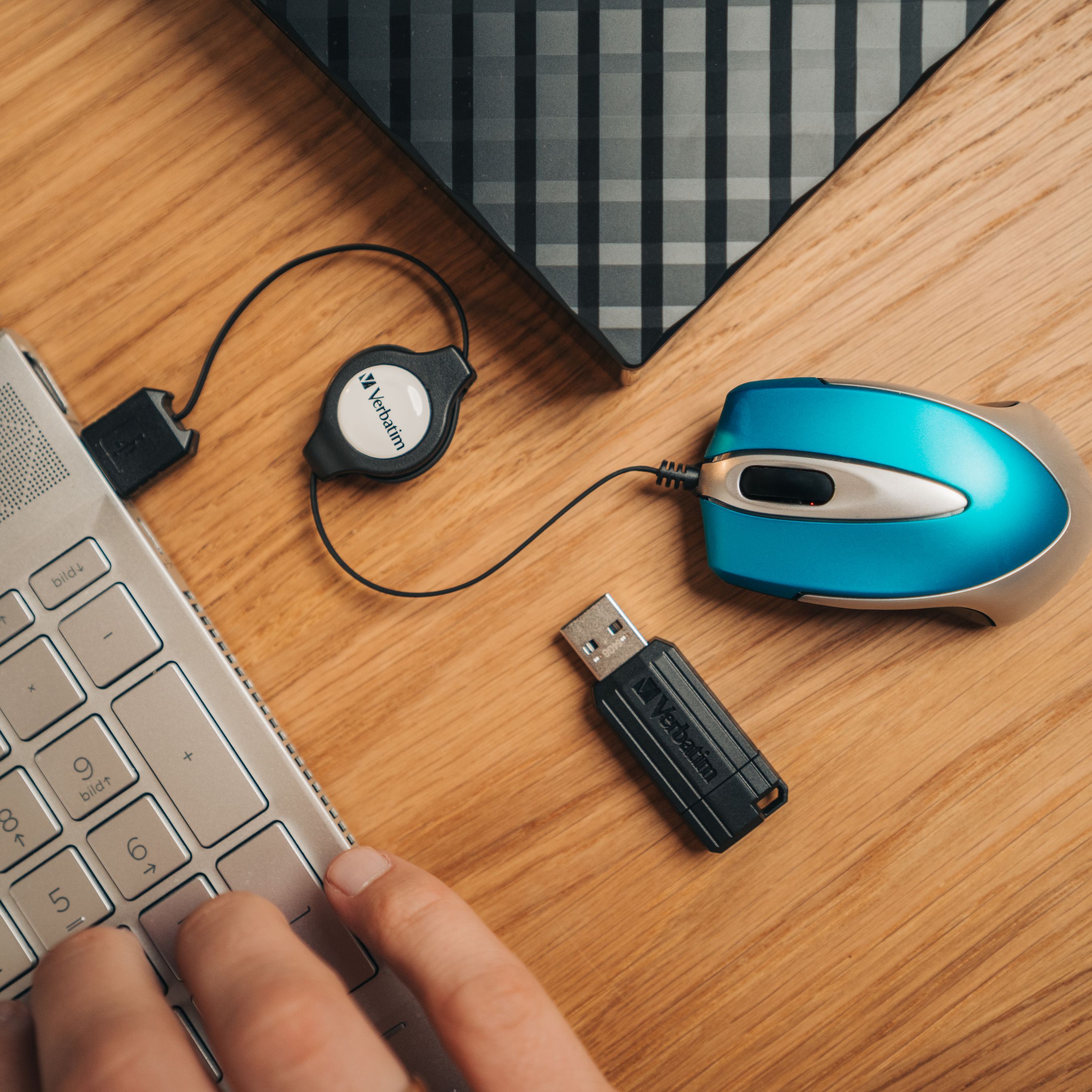 Verbatim Go Mini Travel Mouse Blue