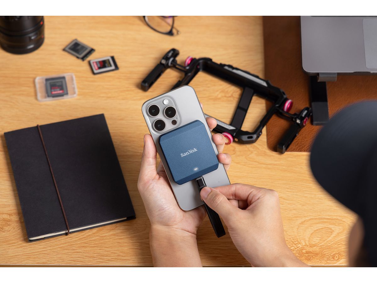 SanDisk PRO-CINEMA CFexpress B Recorder