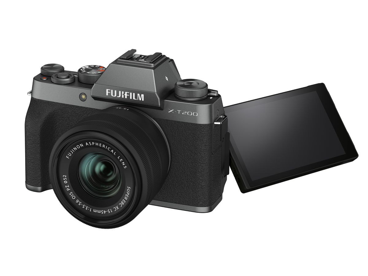 Fujifilm X-T200 Dark Silver + XC 15-45mm