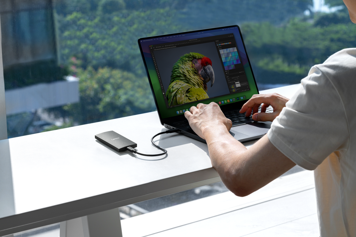 Lexar SL300 Portable SSD 1TB