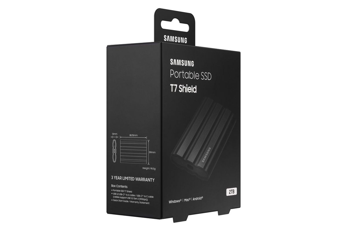 Samsung PSSD T7 Shield 2TB black