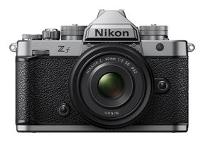 Nikon Z f Body silver