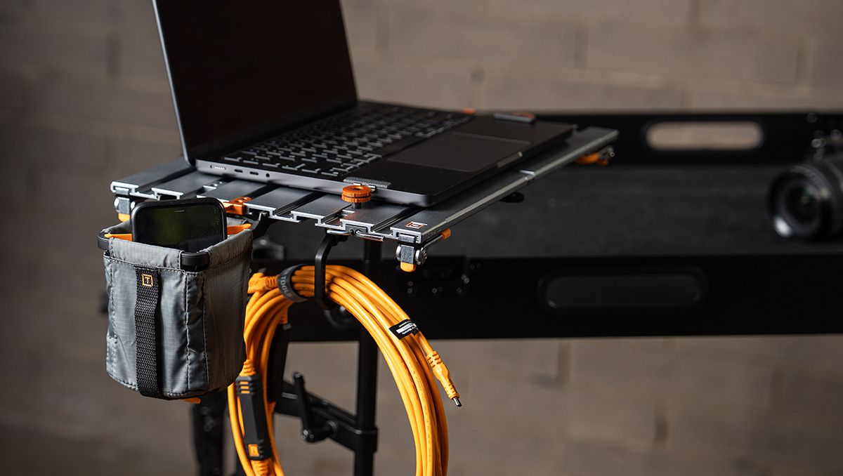 Tether AeroTrac Retractable Cup Holder