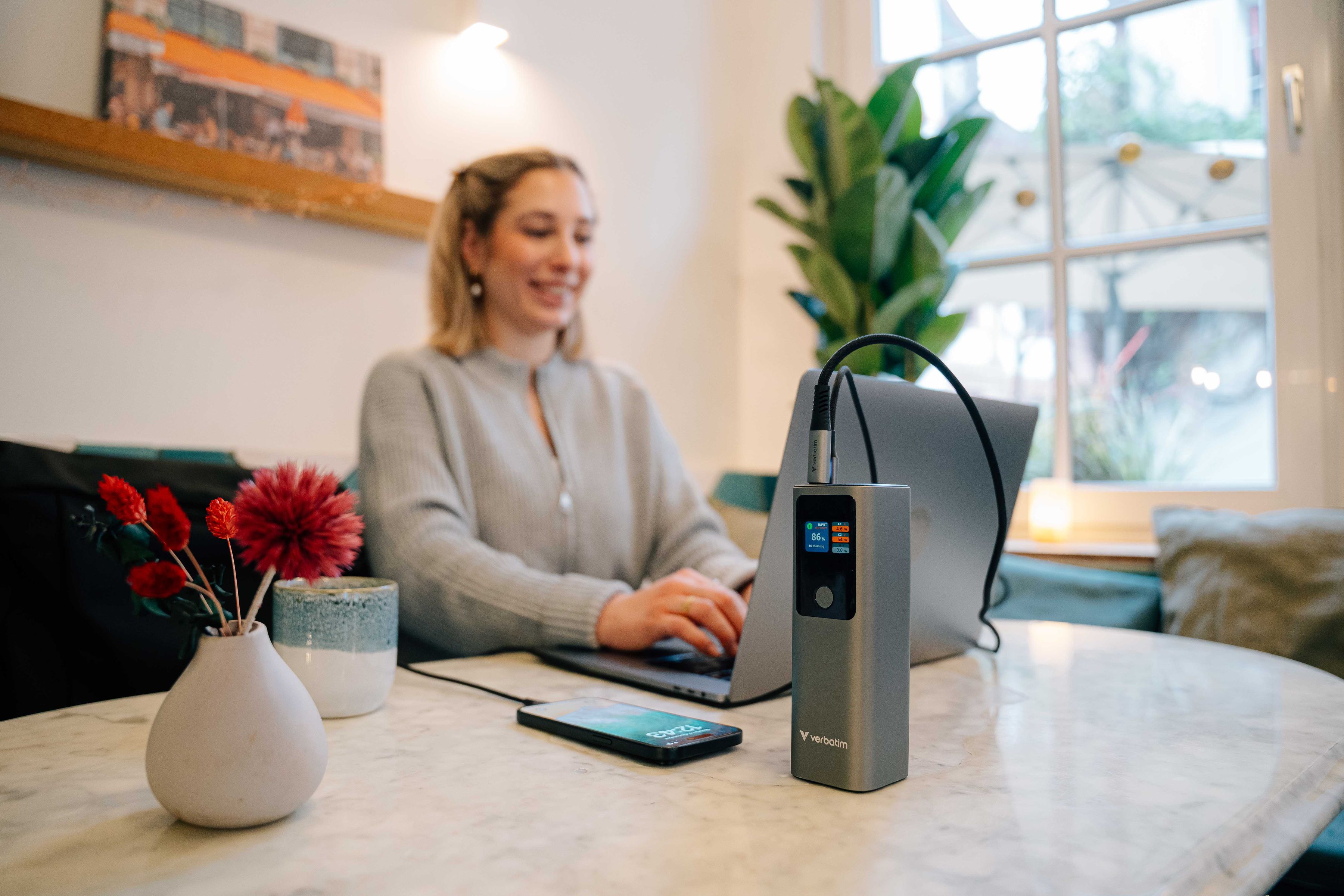 Verbatim Powerbank 27000 mAh 183W Grey