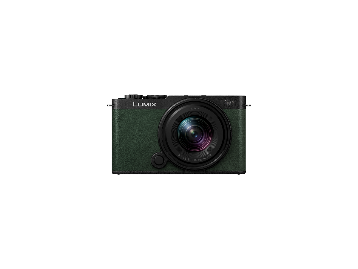 Panasonic Lumix S9 + 18-40mm Dark Olive
