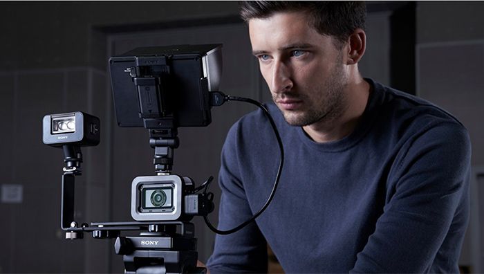 Sony DSC-RX0 Ultra Compact Camera