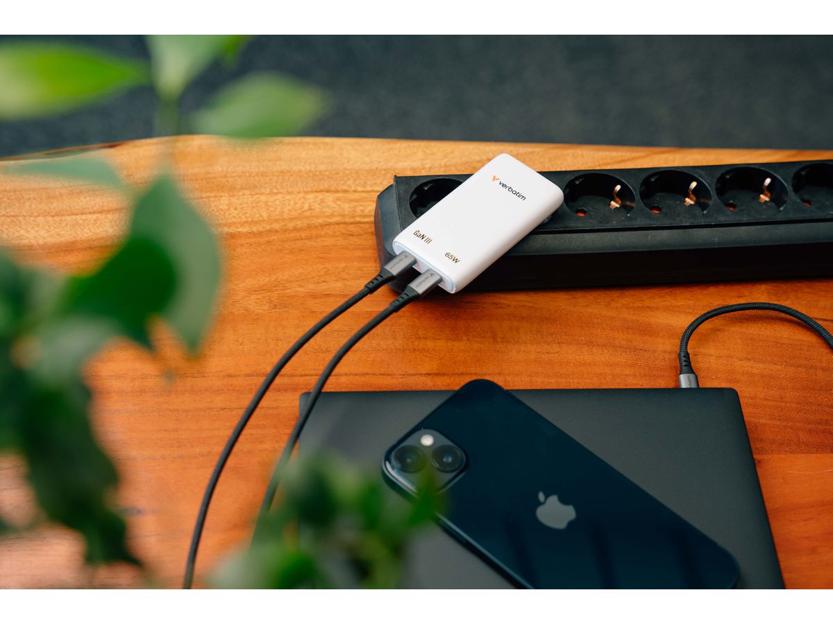 Verbatim Fold n Go GaN Charger 65W White