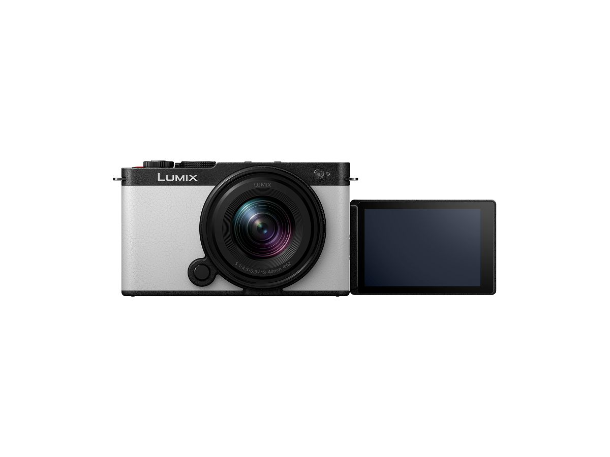 Panasonic Lumix S9 + 18-40mm White