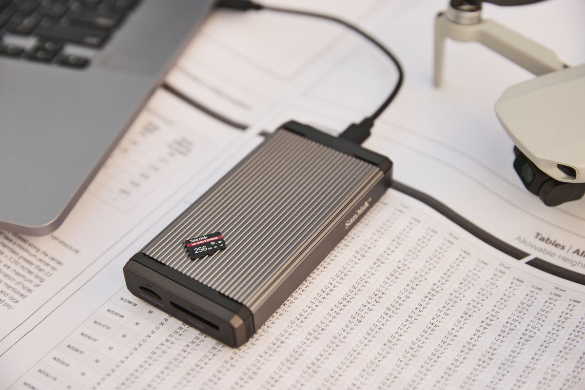 SanDisk PRO-Reader SD Express Dual Card