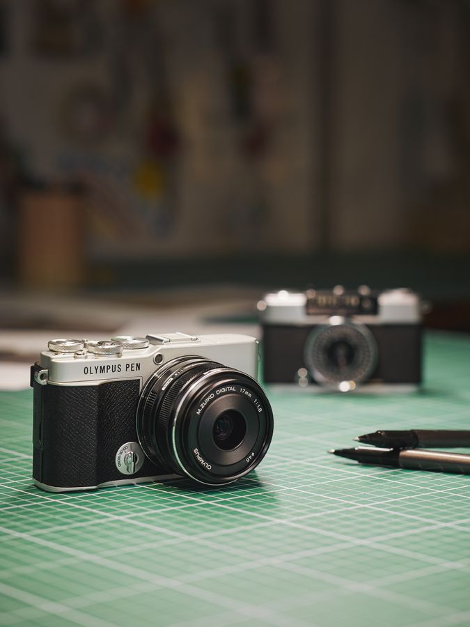 Olympus E-P7 Body silver incl. Battery