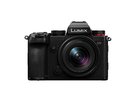 Panasonic Lumix S5D + 28-200mm