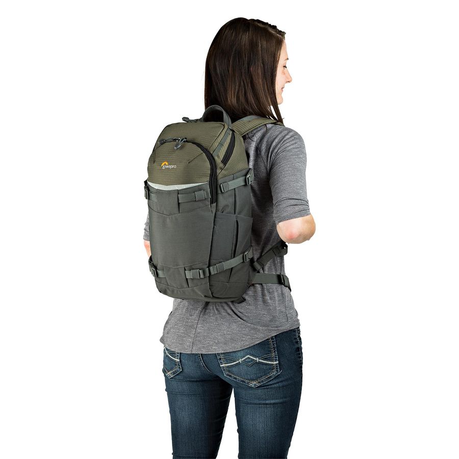 Lowepro Flipside Trek BP 250AW grau/grün