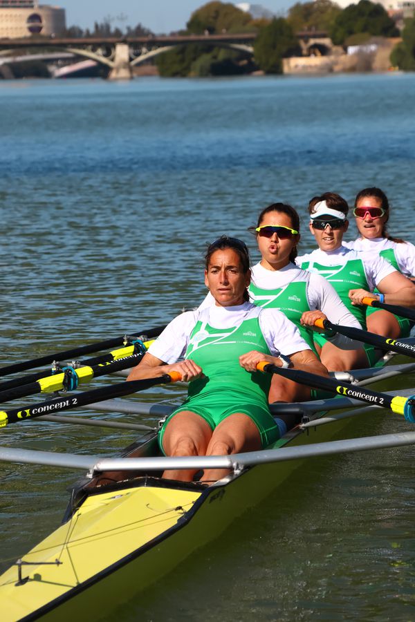 Canon RF-S 18-150mm f/3.5-6.3 IS STM