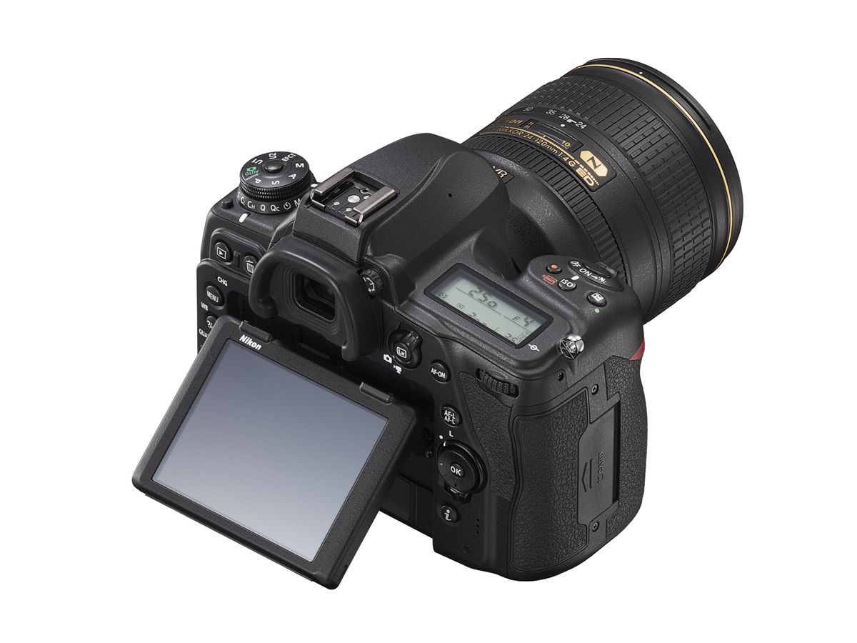 Nikon D780 Kit AF-S 24-120 mm f/4G ED VR