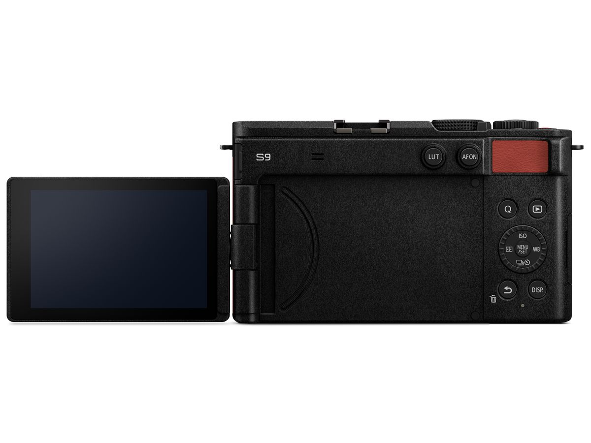 Panasonic Lumix S9 + 20-60mm Crimson Red