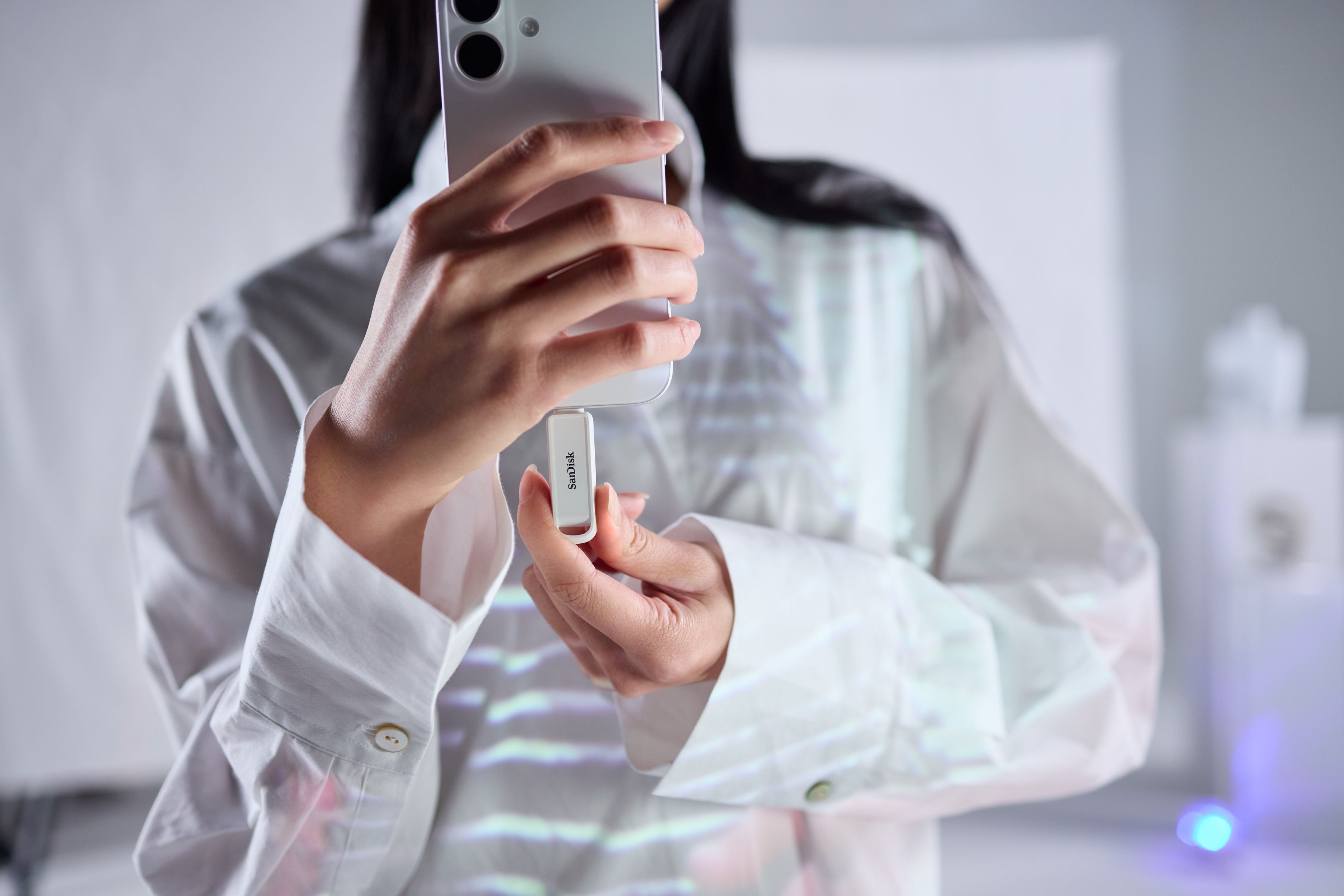 SanDisk Phone Drive USB-C 64GB weiss