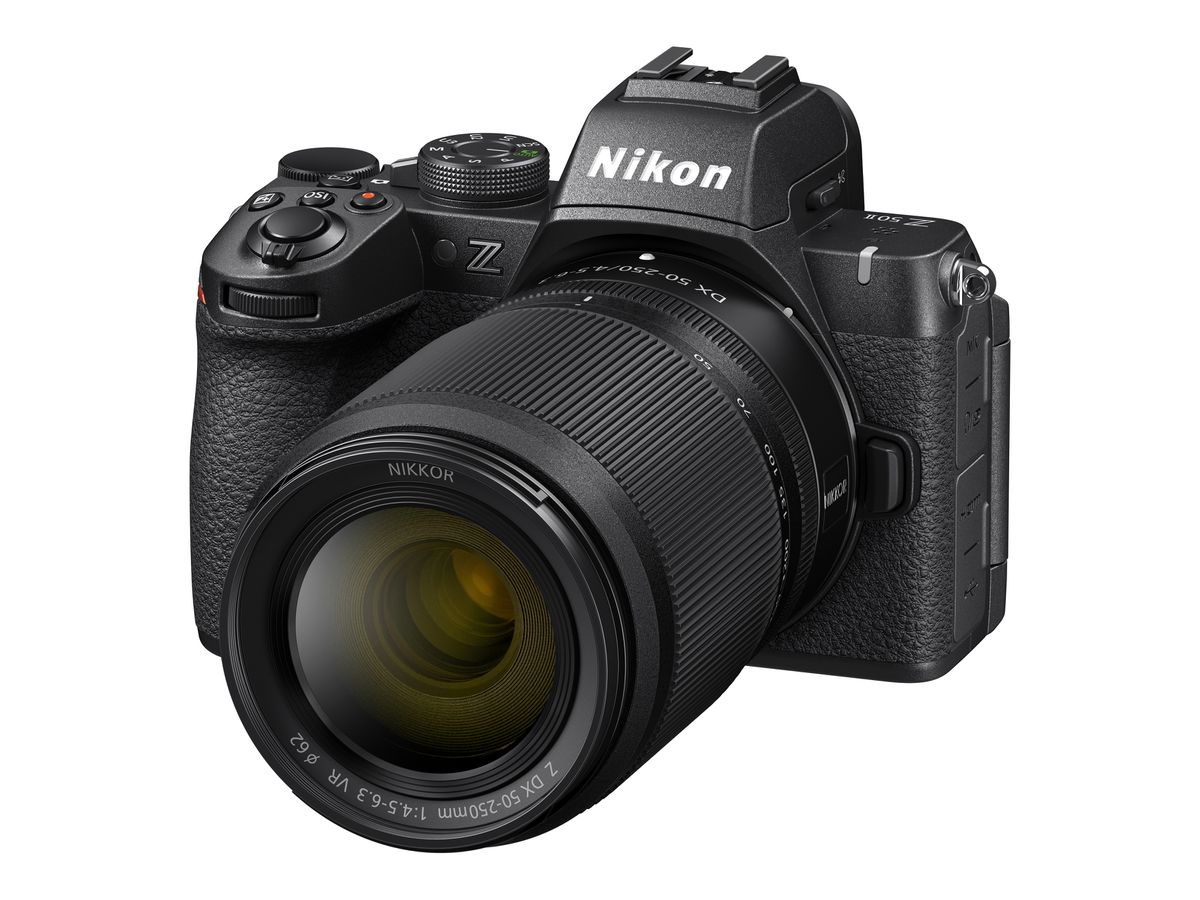 Nikon Z 50II + 16-50mm + 50-250mm VR DX