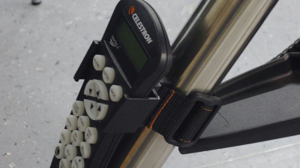 Hand Control holder/holster w.14" strap