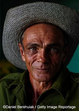 Panasonic Leica DG 42.5mm/1.2 ASPH