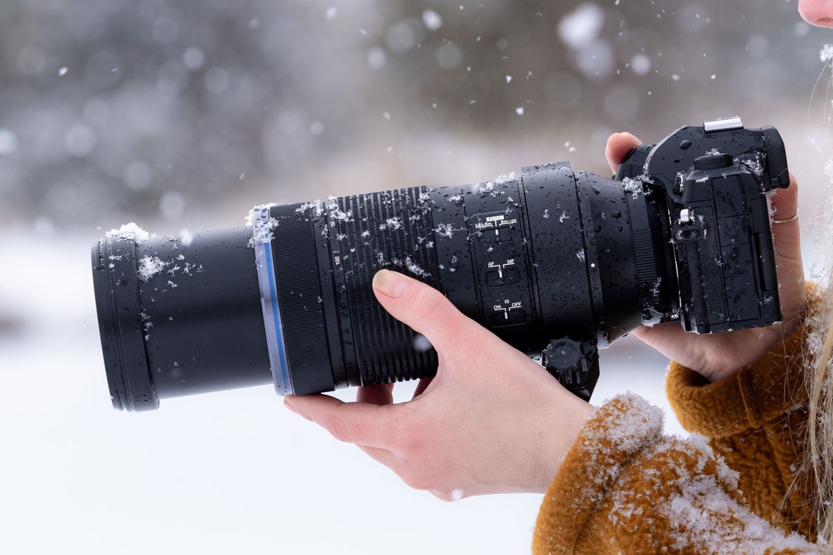 OM System m.Zuiko ED 100-400mm II black