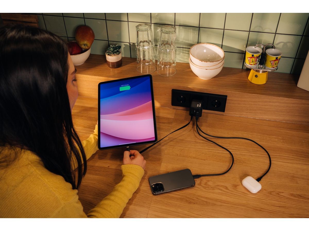 Verbatim GaN 2 Port Charger 65W