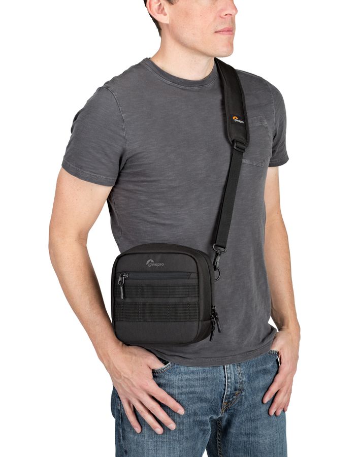 Lowepro ProTactic Zubehörtasche 100 AW