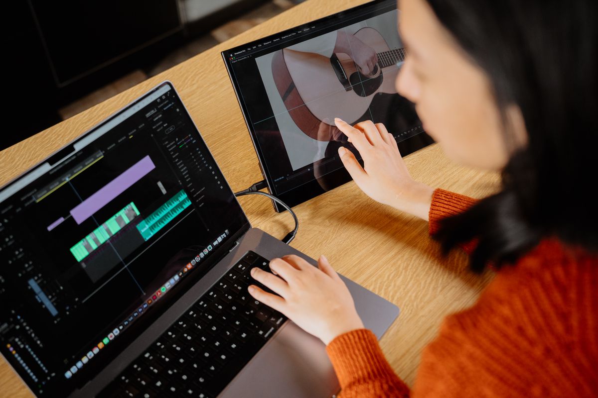 Verbatim Port. Touchscreen Monitor 17.3"